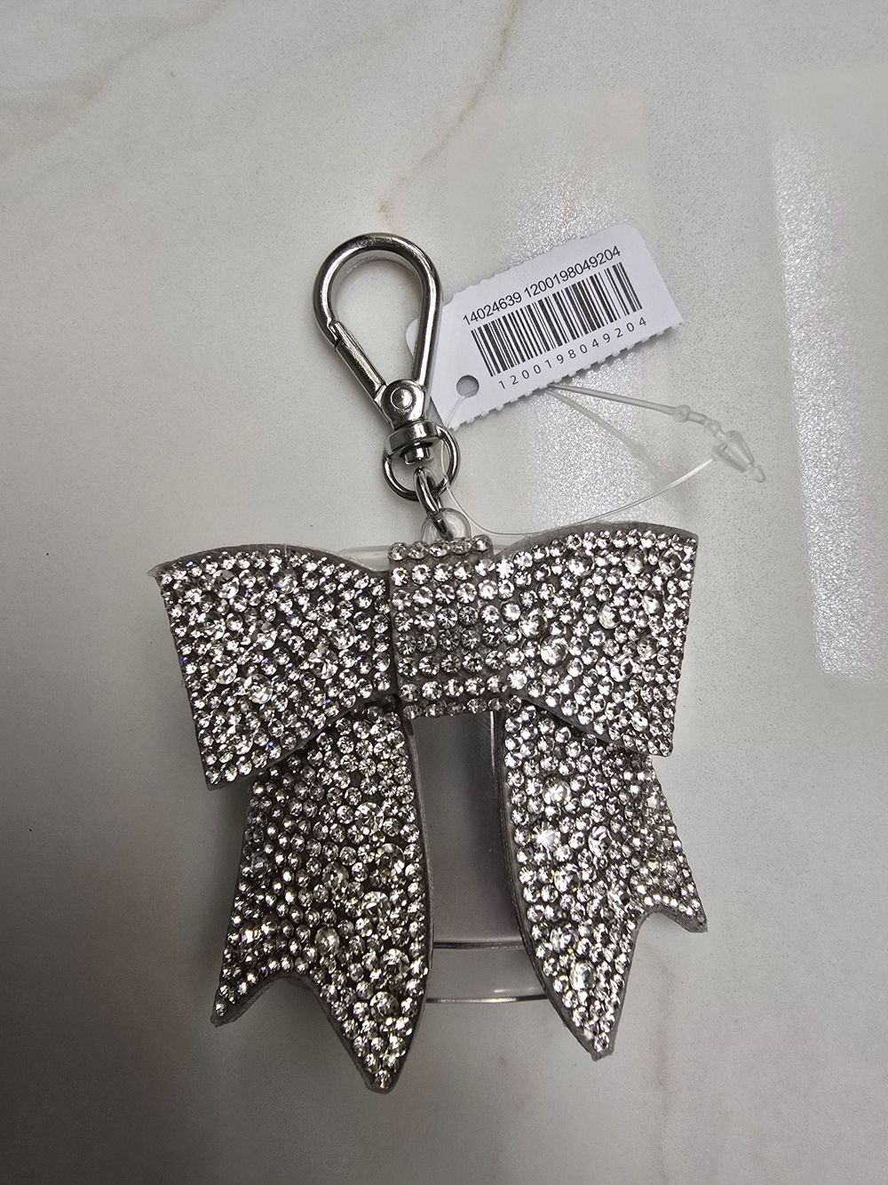 Bath & Body Works Rhinestone Bow Pocketbac Hand Sanitizer Holder NWT!